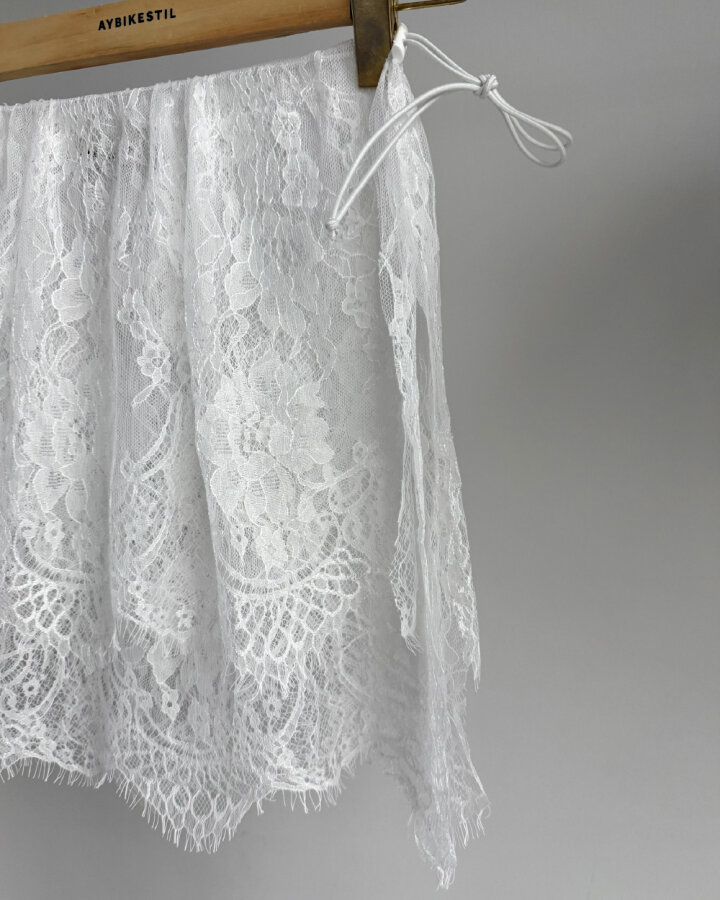 Dantel Çift Kat Yırtmaçlı Aksesuar İçlik Etek Ekru - Aybikestil (1)