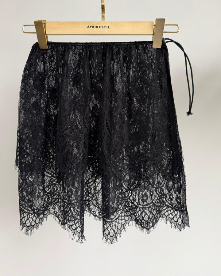 Dantel Çift Kat Yırtmaçlı Aksesuar İçlik Etek Siyah - Aybikestil