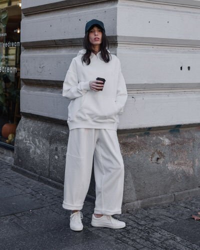 Edition Diagonal Üç İplik Balon Fit Kesikli Eşofman Altı Ekru 