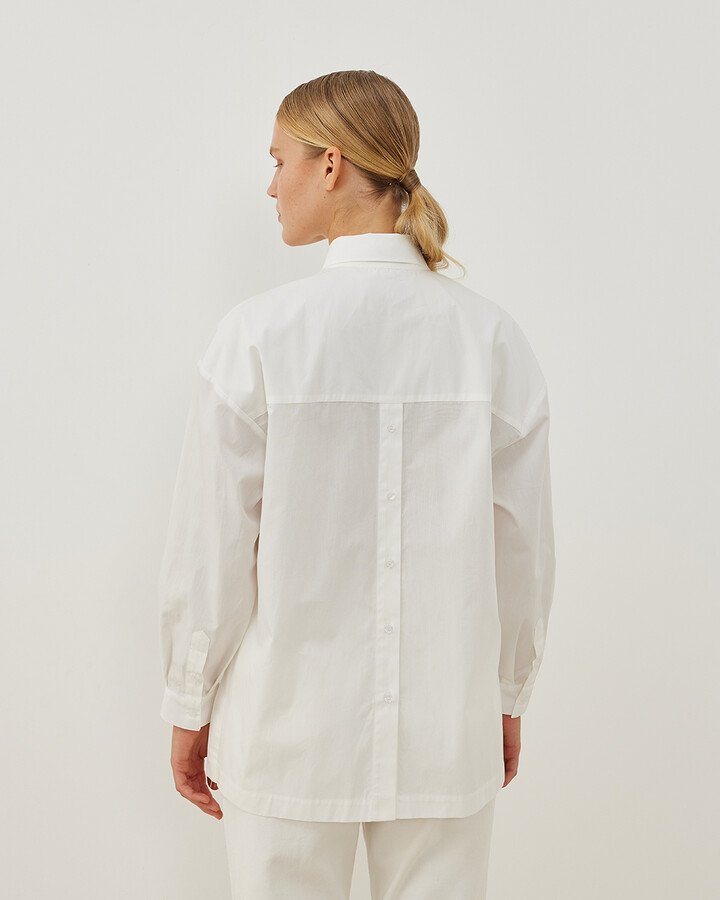 Poplin Yırtmaçlı Arkası Düğmeli Kısa Gömlek Ekru - Aybikestil (1)