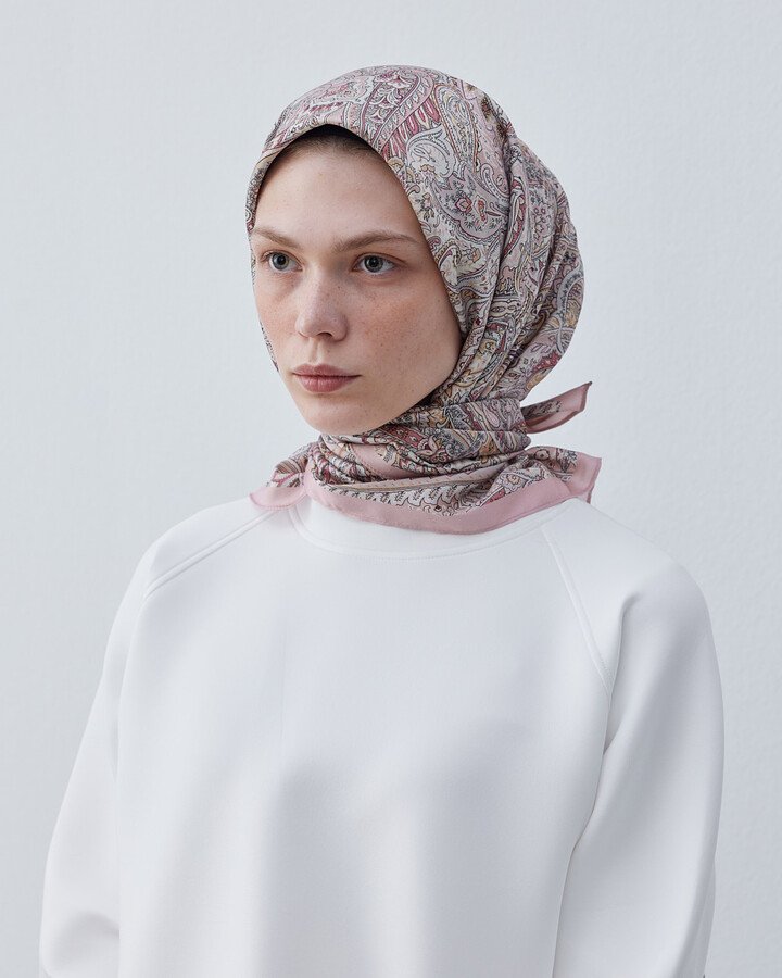 Eşarp Ethnic