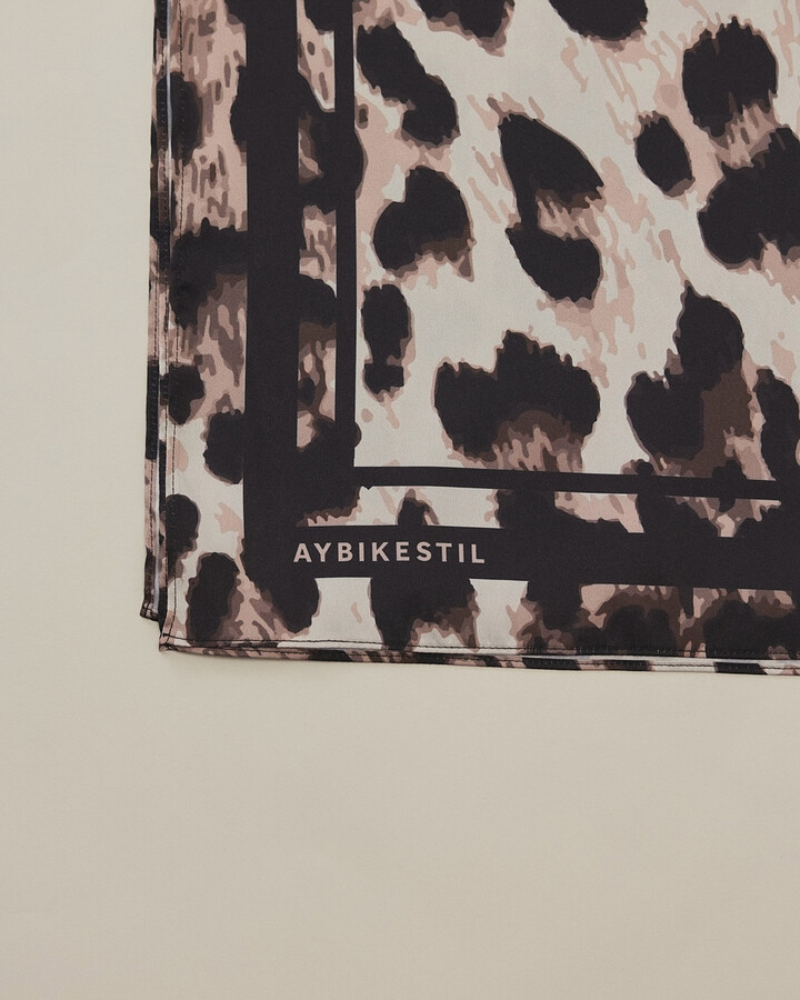 Eşarp Line Leopard - Aybikestil (1)