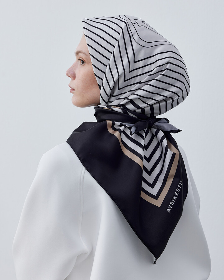 Eşarp Square - Aybikestil