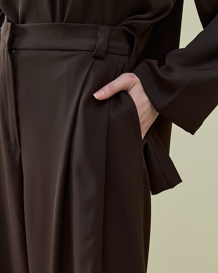 Krep Çift Pileli Palazzo Pantolon Kahve - Aybikestil (1)