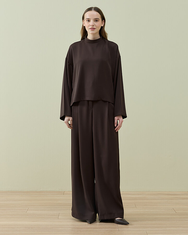 Krep Pantolonlu Takım Kahve