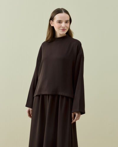 Krep Yırtmaçlı Basic Bluz Acı Kahve 