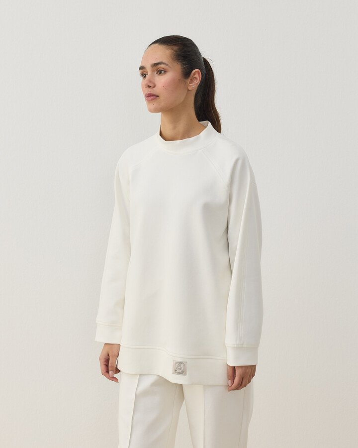 Premium Doubleface Reglan Kollu Çift Dikiş Detaylı Sweatshirt Ekru