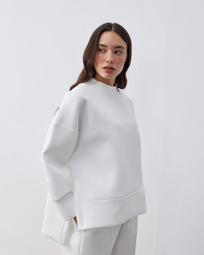 Puf Yandan Yırtmaçlı Sweat Bluz Beyaz 