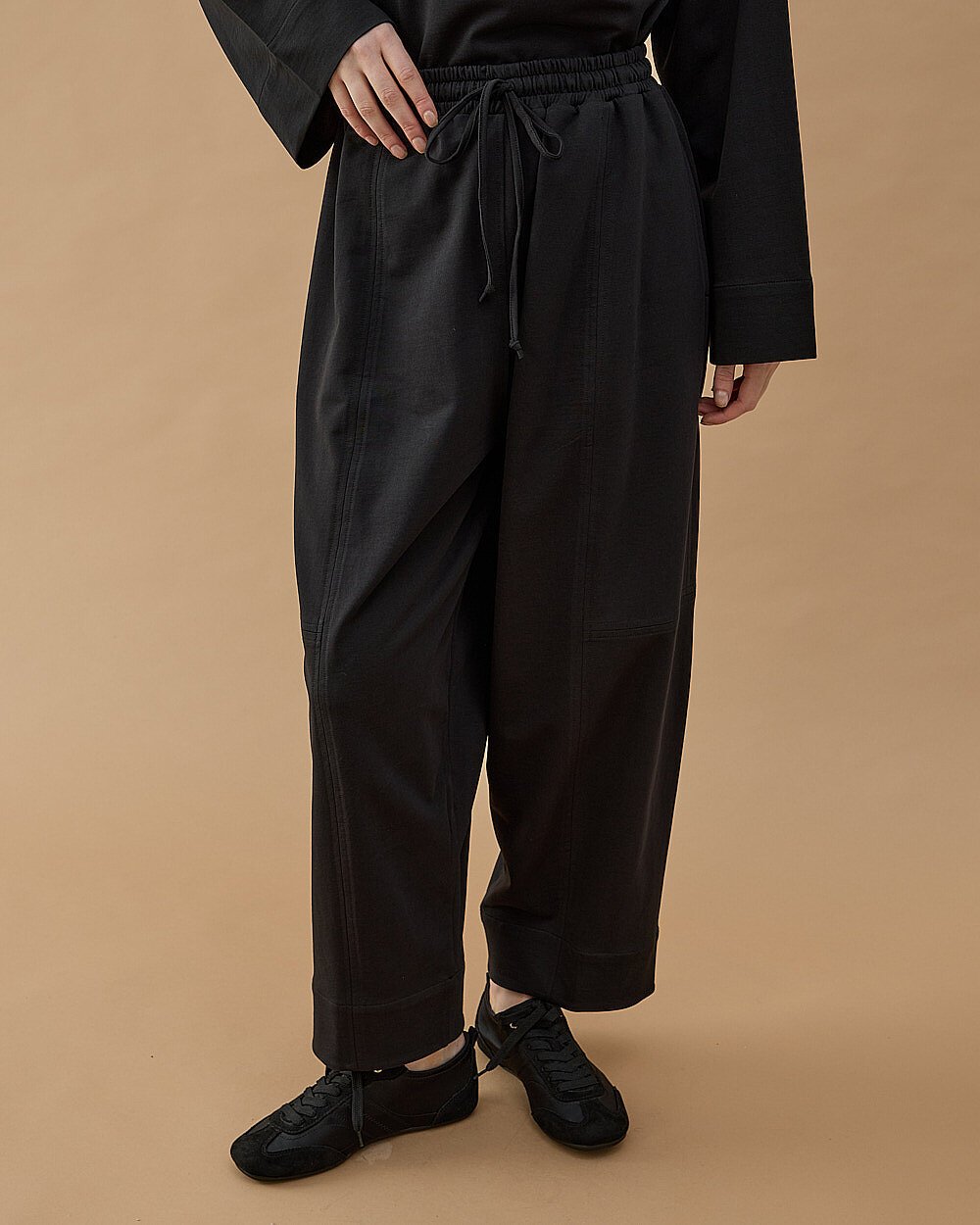 Cotton İki İplik Bol Balon Fit Kesikli Eşofman Altı Siyah - Aybikestil