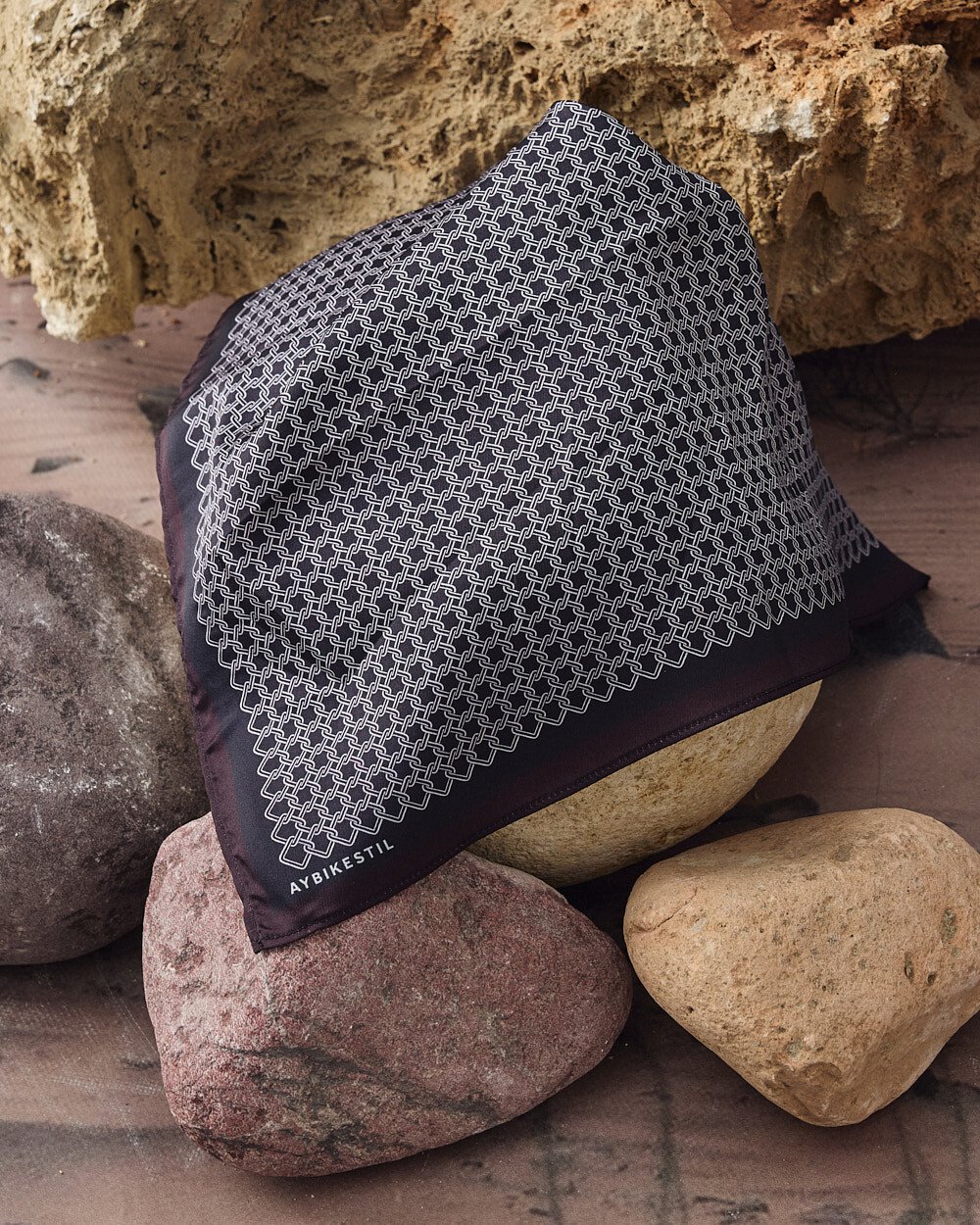 Eşarp Dark - Aybikestil