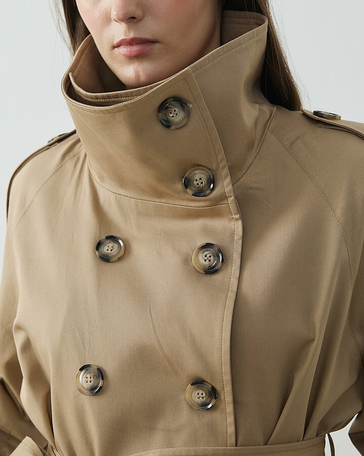 Paper Gabardin Kalkık Yüksek Yaka Kısa Trençkot Camel - Aybikestil (1)