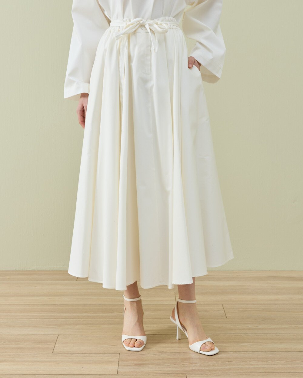 Paper Gabardin Tam Kloş Önü Patlı Etek Ekru - 