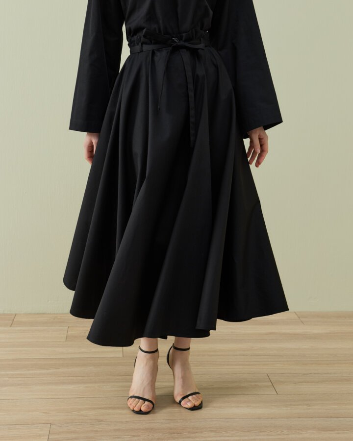 Paper Gabardin Tam Kloş Önü Patlı Etek Siyah - Aybikestil