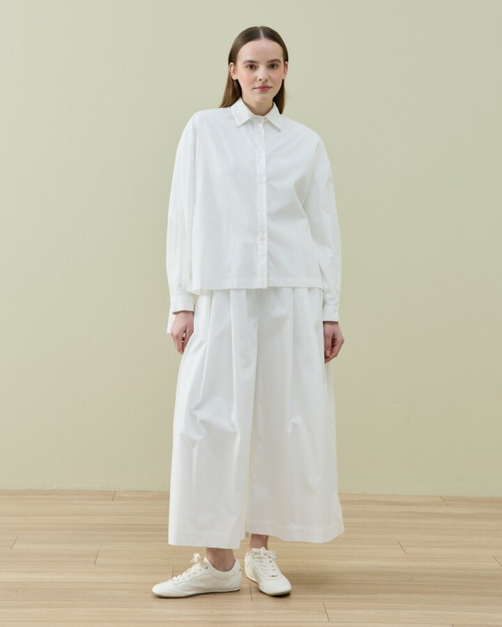 Poplin Yırtmaçlı Arkası Düğmeli Kısa Gömlek Ekru - Aybikestil (1)