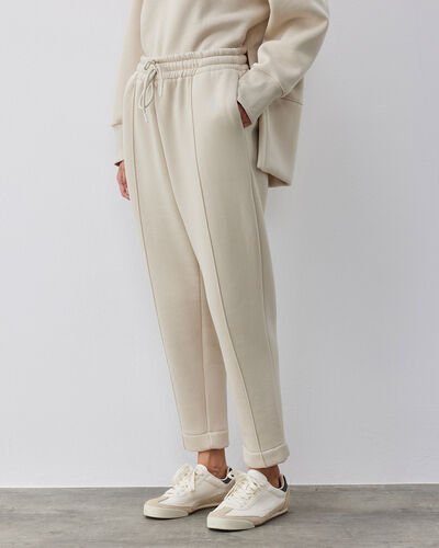 Şardonlu Üç İplik Lastikli Havuç Eşofman Altı Krem 