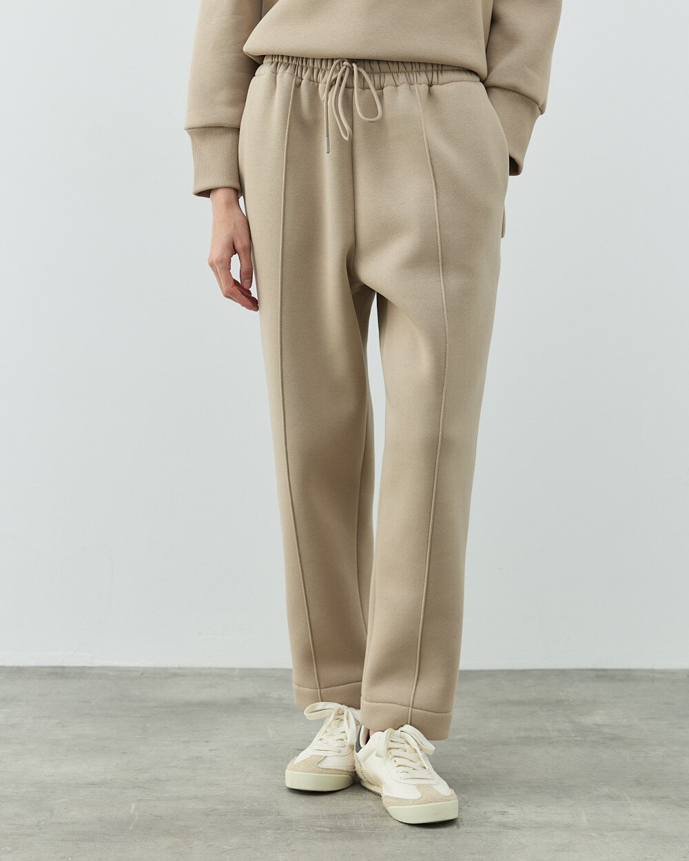 Şardonlu Üç İplik Lastikli Havuç Eşofman Altı Taş - Aybikestil