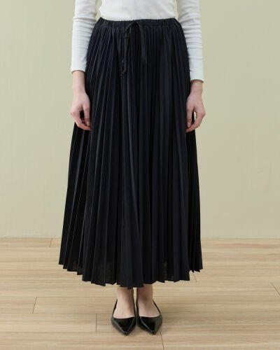 Saten Asimetrik Çok Pilisoley Etek Siyah 