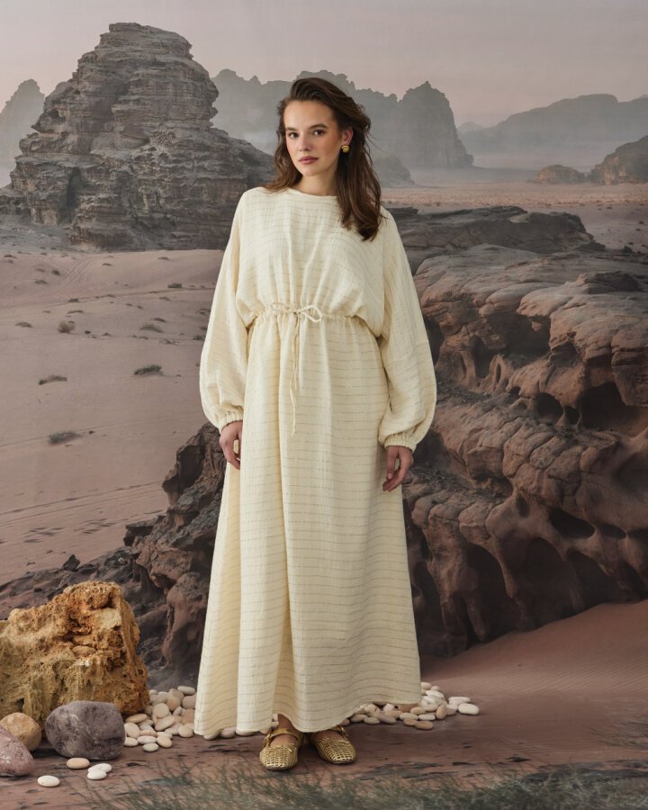 Simli Müslin Yarasa Kol Tünelli Elbise Gold Çizgili - Aybikestil