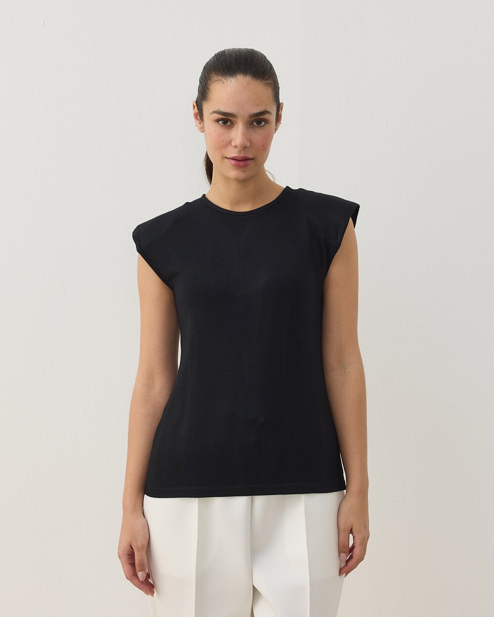 Vatkalı Kolsuz Body Siyah - Aybikestil