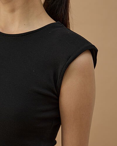 Vatkalı Kolsuz Body Siyah - Aybikestil (1)