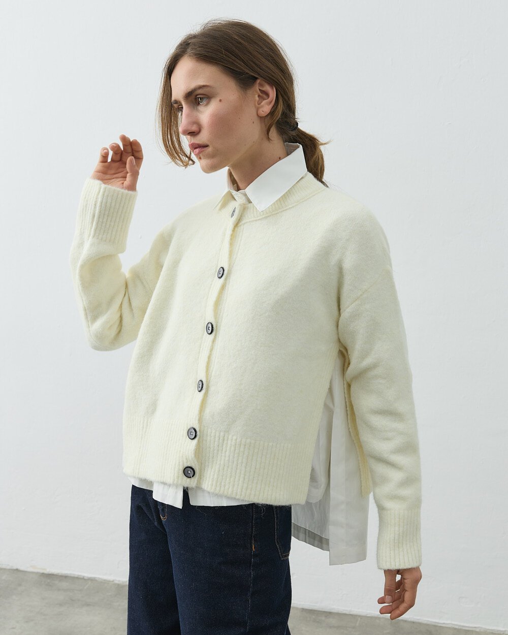 Yandan Yırtmaçlı Hırka Krem - Aybikestil