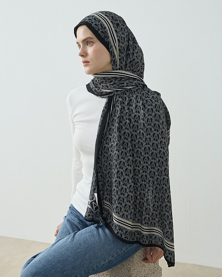 Viskon Şal Monogram Siyah - Aybikestil (1)