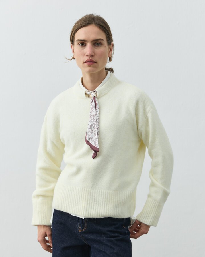 Yakası Fularlı Kazak Krem - Aybikestil