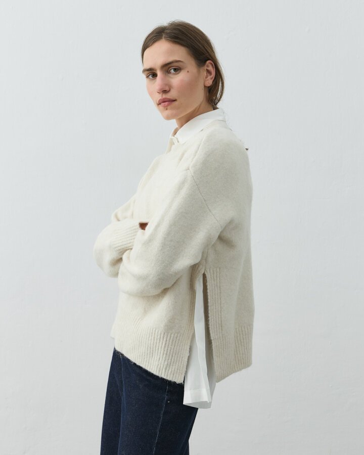 Yırtmaçlı Kazak Krem - Aybikestil (1)